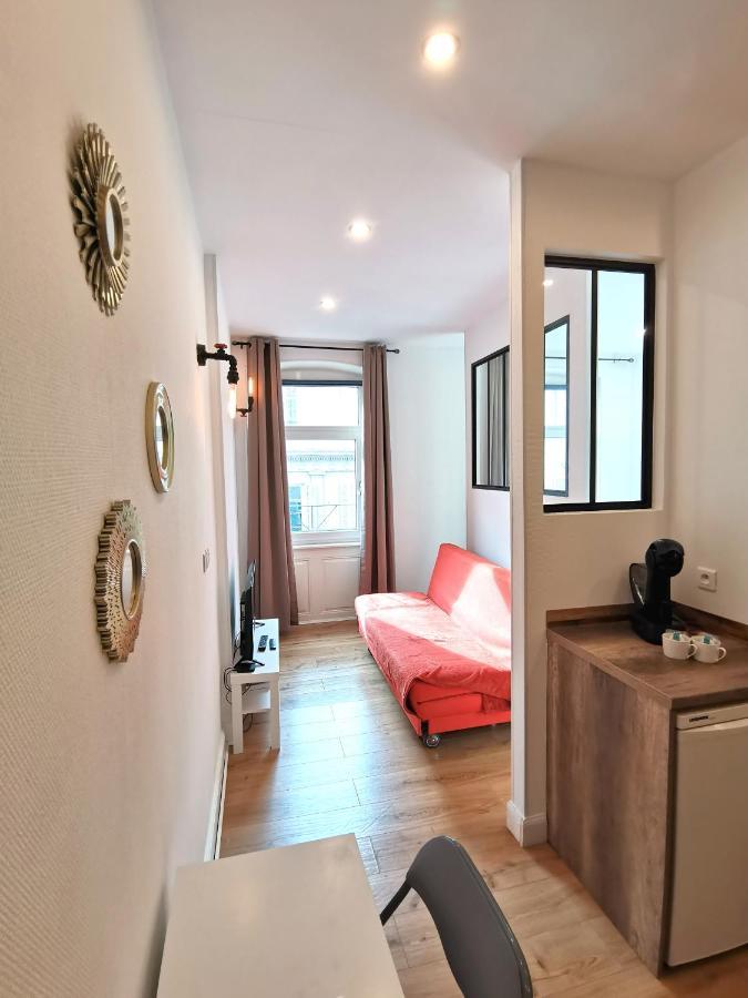 Loft avec verrière à 5 min à pieds de la gare Mulhouse Esterno foto